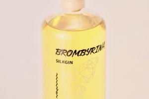 BROMBYRINA SILKGIN Est. 1959