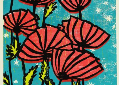 ATELIER FREISTIL: Mohnblumen – Linoldruck auf Holz, signiert, mit Aufhänger – 44 x 32 cm